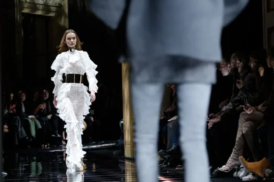 Look 23